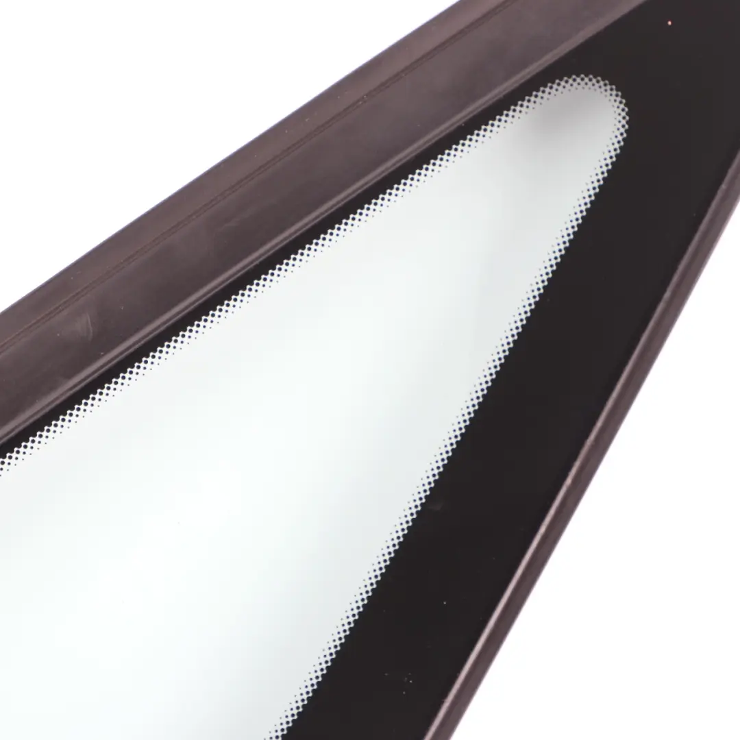 Ventana Delantera Izquierda Triángulo Vidrio AS2 Acristalamiento para BMW F45 con número de pieza 7321943 BMW F45 Ventana Delantera Izquierda Triángulo Vidrio AS2 Acristalamiento - SKU 7321943 - Número de pieza 7321943