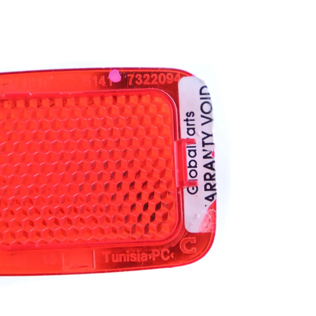 Riflettore anteriore interno della porta Coperchio per BMW i3 I01 con numero di parte 7322094 BMW i3 I01 Riflettore anteriore interno della porta Coperchio - SKU 7322094 - Numero di parte 7322094