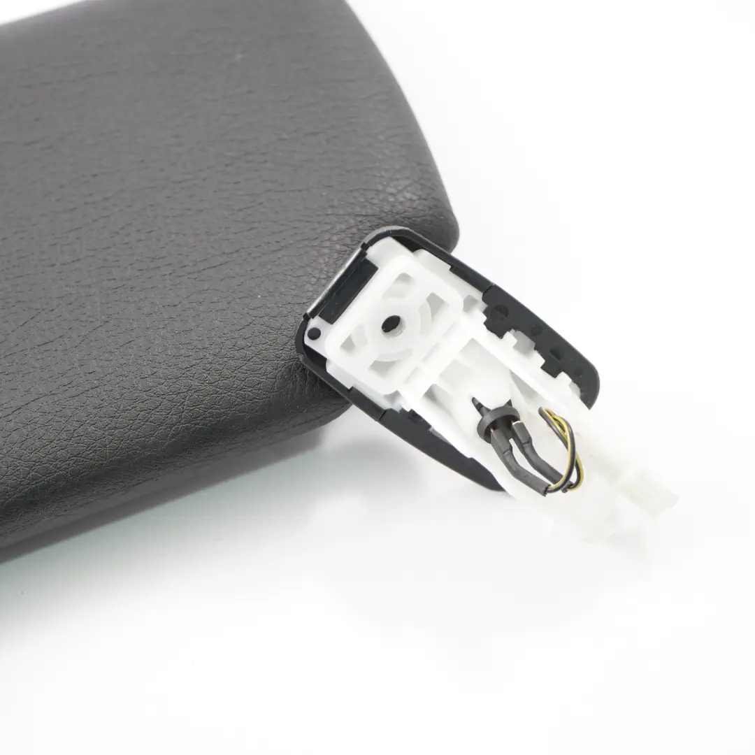 Rétroviseur Pare Soleil Illuminé Droit Noir pour BMW F30 F31 à propos du numéro de pièce 7322296 BMW F30 F31 Rétroviseur Pare Soleil Illuminé Droit Noir - SKU 7322296-1 - Numéro de pièce 7322296