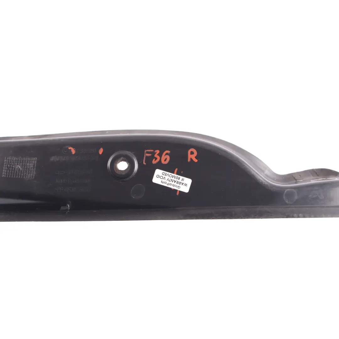  Cache gouttière BMW F36 Garniture rail d'égouttage coffre arrière droit - SKU 7322298 - Numéro de pièce 7322298