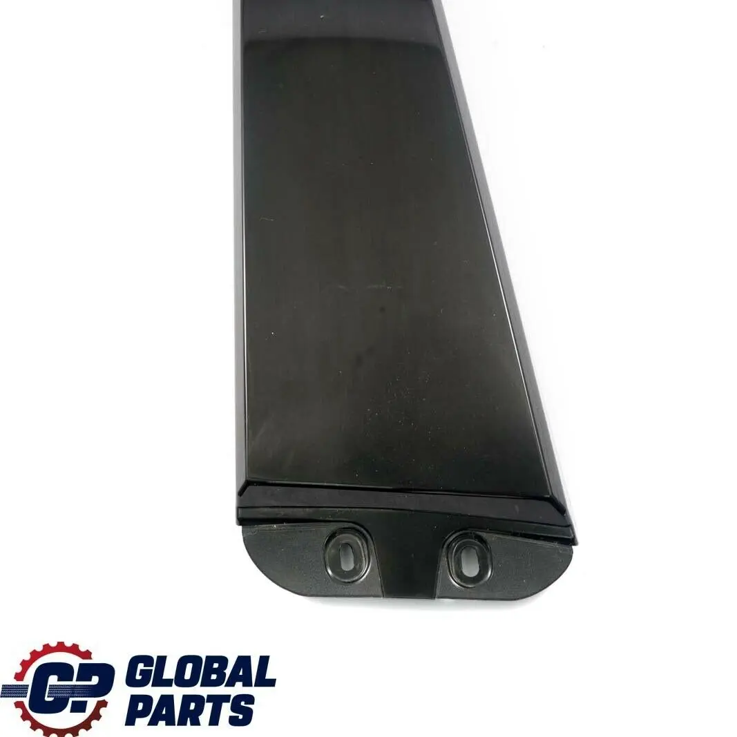 Tapa Columna Pilar B Puerta Negro Derecha para Mini Cooper One F55 con número de pieza 7322518 Mini Cooper One F55 Tapa Columna Pilar B Puerta Negro Derecha - SKU 7322518 - Número de pieza 7322518