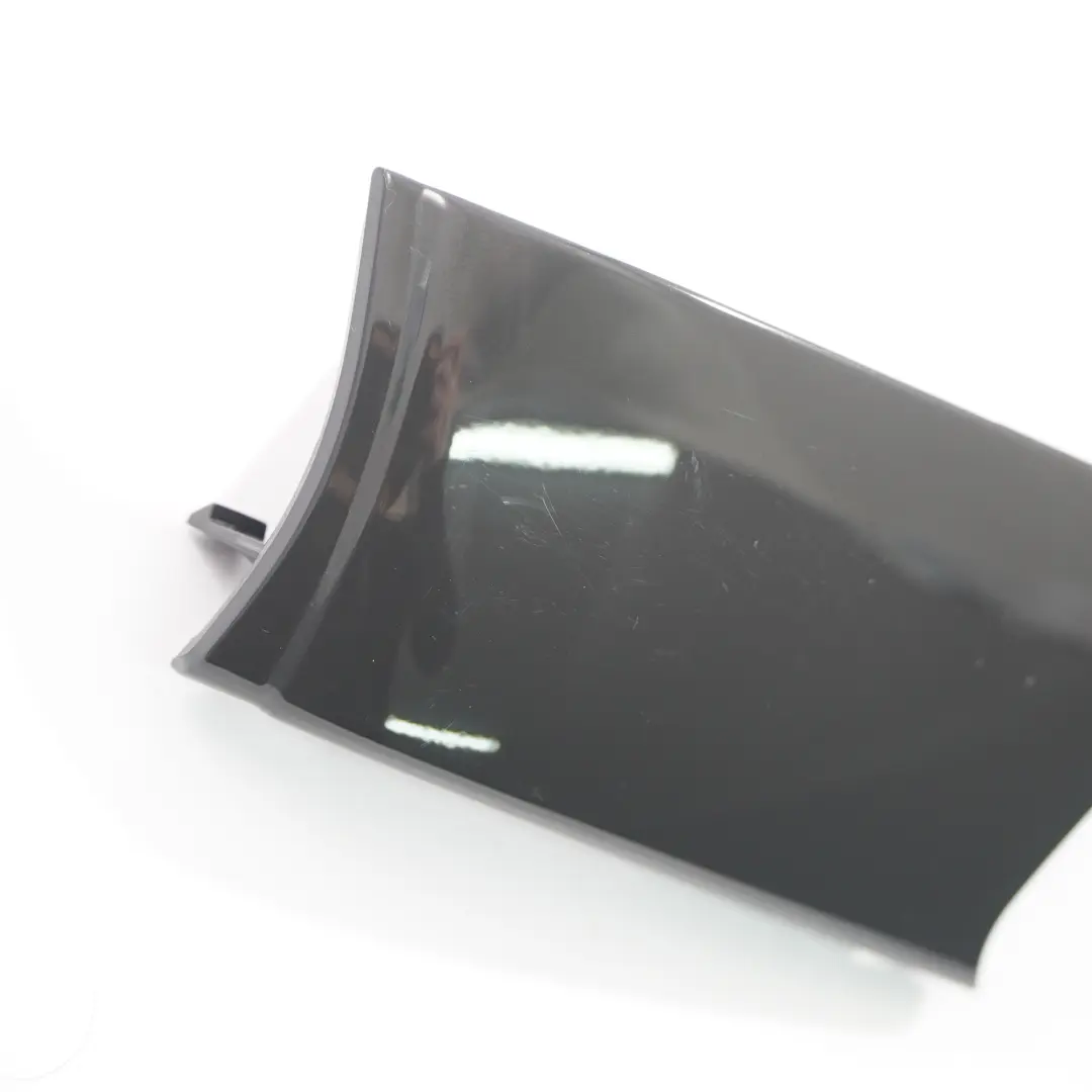 Manija puerta Interior Cubierta Trasera Izquierda Piano Negro para Mini F55 con número de pieza 7322695 Mini F55 Manija puerta Interior Cubierta Trasera Izquierda Piano Negro - SKU 7322695 - Número de pieza 7322695