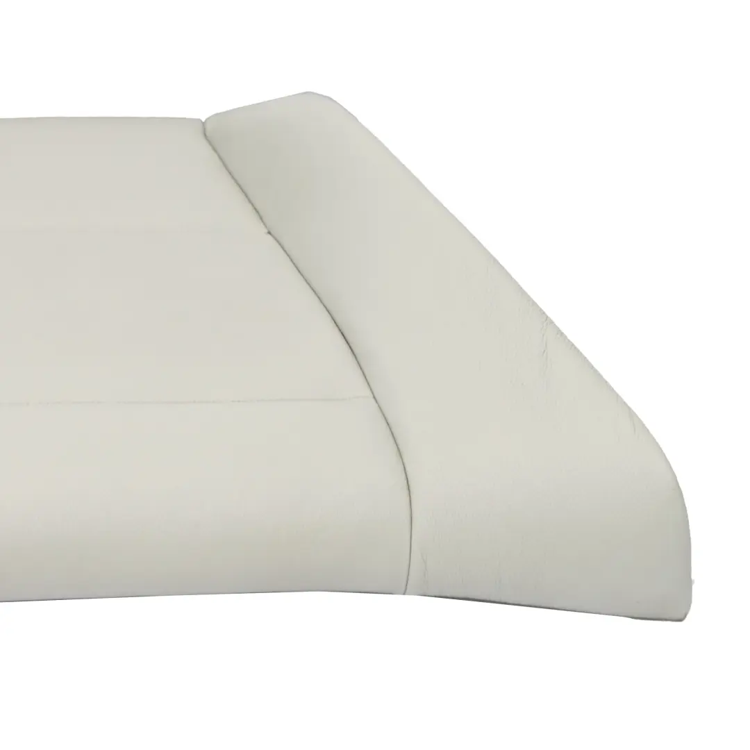 Copertura sedile posteriore a panchina Divano Cabrio Pelle Grigio Perla per BMW E88 con numero di parte 7323273 BMW E88 Copertura sedile posteriore a panchina Divano Cabrio Pelle Grigio Perla - SKU 7323273 - Numero di parte 7323273