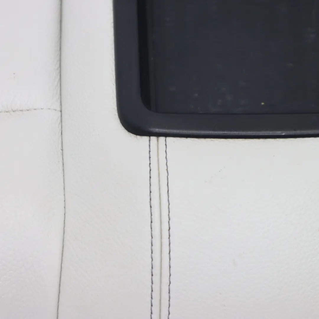 Copertura sedile posteriore a panchina Divano Cabrio Pelle Grigio Perla per BMW E88 con numero di parte 7323273 BMW E88 Copertura sedile posteriore a panchina Divano Cabrio Pelle Grigio Perla - SKU 7323273 - Numero di parte 7323273