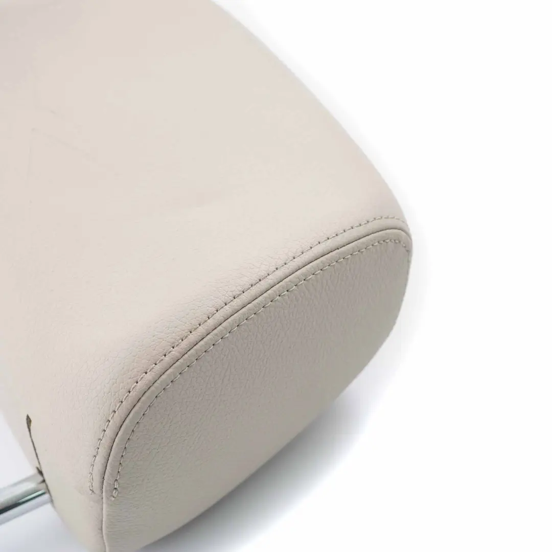 Zagłówek Lewy Prawy Przód Skóra Nevada Oyster do BMW X1 E84 o numerze 2992846 BMW X1 E84 Zagłówek Lewy Prawy Przód Skóra Nevada Oyster - SKU 7324195 - Numer Części 2992846