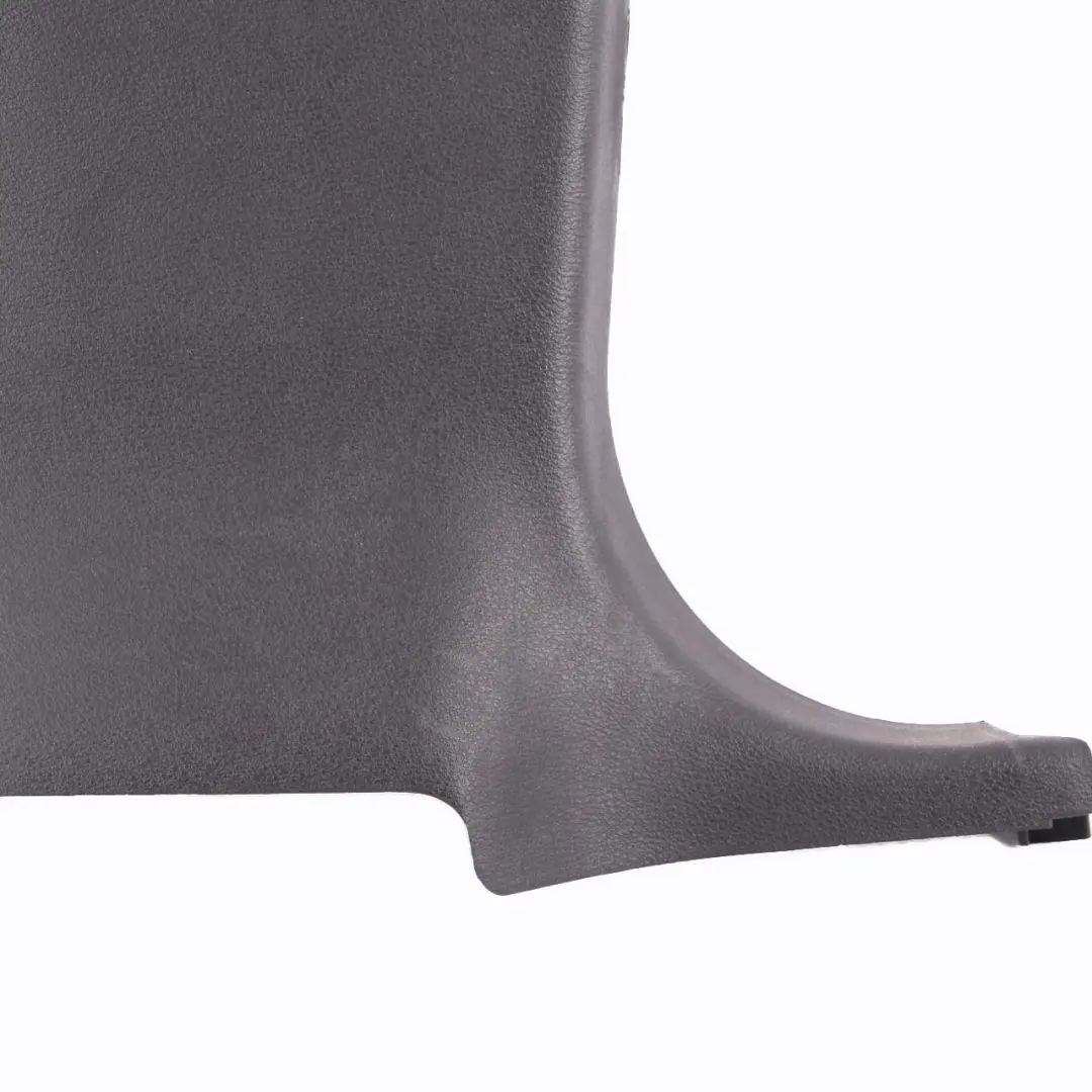 Montante Coperchio Colonna Fondo Rivestimento Destra Antracite 7319056 per BMW F25 con numero di parte 7324368 BMW F25 Montante Coperchio Colonna Fondo Rivestimento Destra Antracite 7319056 - SKU 7324368 - Numero di parte 7324368