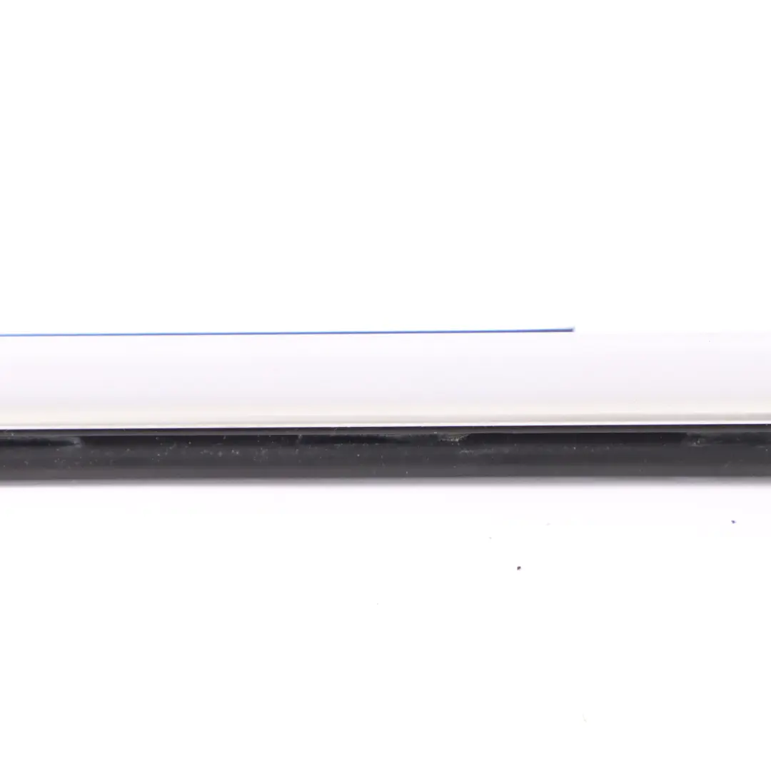 Joint d'étanchéité extérieur de la porte avant droite pour BMW F34 GT à propos du numéro de pièce 7325316 BMW F34 GT Joint d'étanchéité extérieur de la porte avant droite - SKU 7325316 - Numéro de pièce 7325316