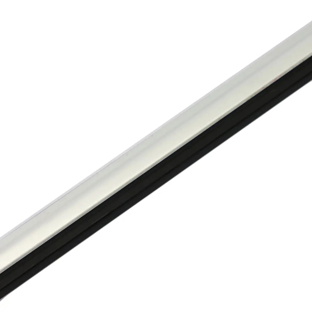 BMW F34 GT Joint d'étanchéité extérieur vitre porte arrière droite Chrom - SKU 7325318 - Numéro de pièce 7325318