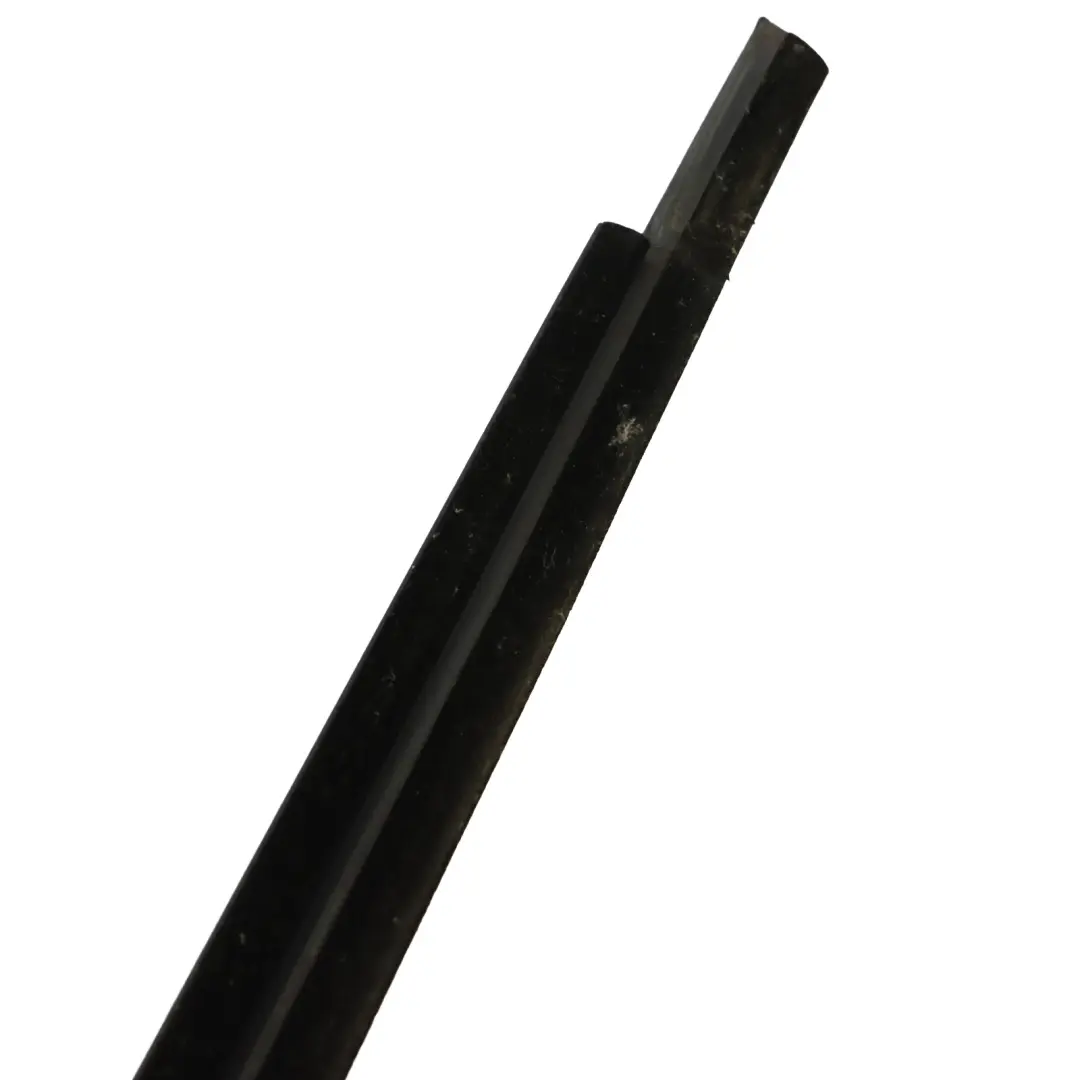 BMW F34 GT Joint d'étanchéité extérieur vitre porte arrière droite Chrom - SKU 7325318 - Numéro de pièce 7325318