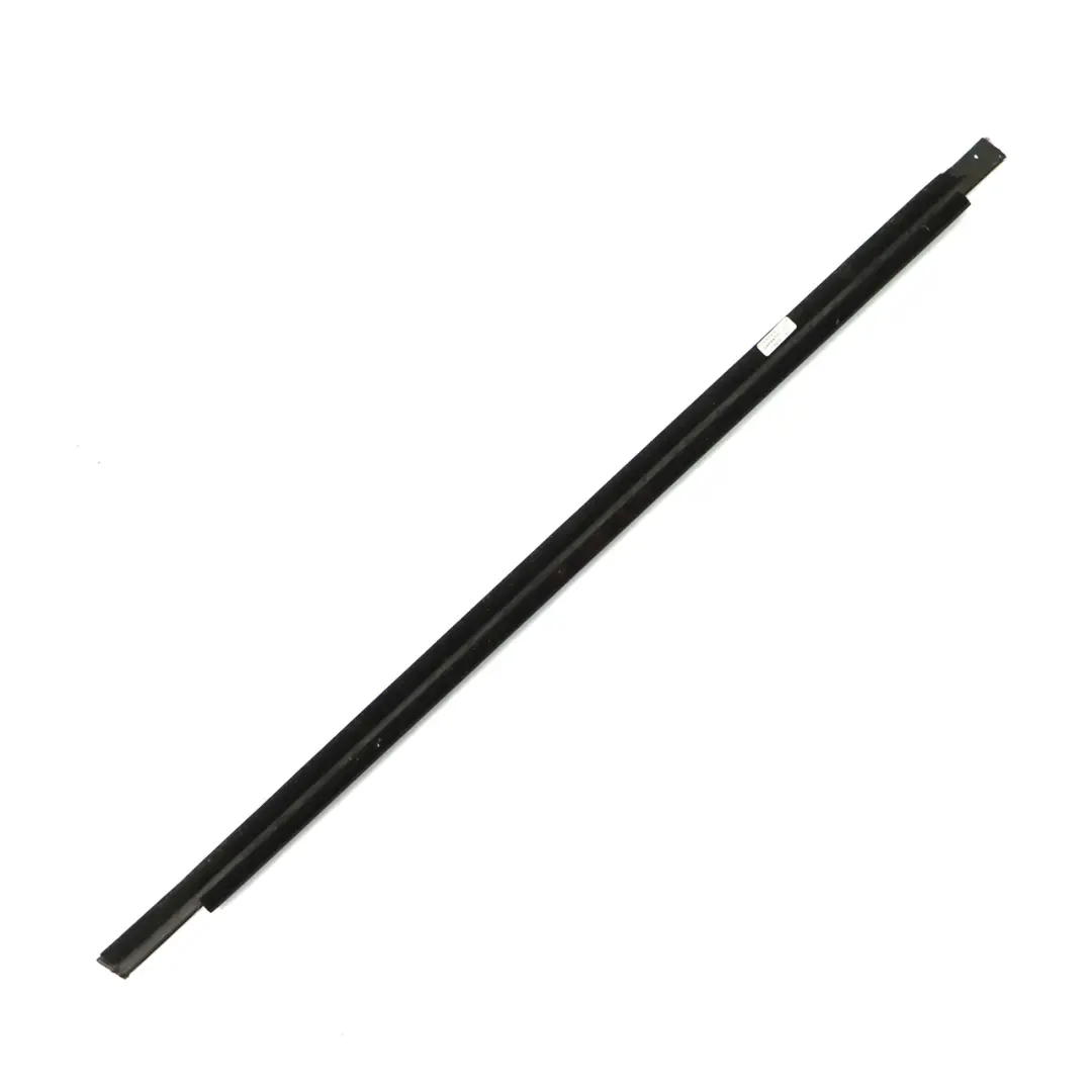BMW F34 GT Couvercle de Canal de Porte Extérieur Avant Droit - SKU 7325326 - Numéro de pièce 7325326