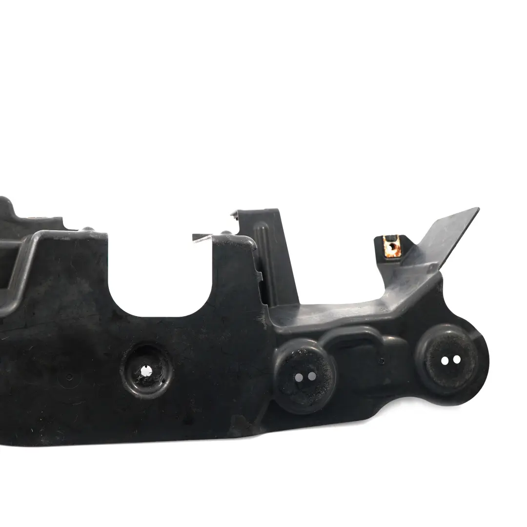 Coperchio anteriore sinistro cremagliera sterzo inferiore per BMW X5 F15 xDrive con numero di parte 7325400 BMW X5 F15 xDrive Coperchio anteriore sinistro cremagliera sterzo inferiore - SKU 7325400 - Numero di parte 7325400