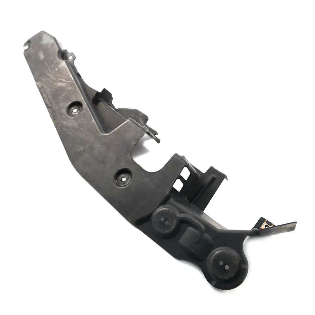 Coperchio anteriore sinistro cremagliera sterzo inferiore per BMW X5 F15 xDrive con numero di parte 7325400 BMW X5 F15 xDrive Coperchio anteriore sinistro cremagliera sterzo inferiore - SKU 7325400 - Numero di parte 7325400