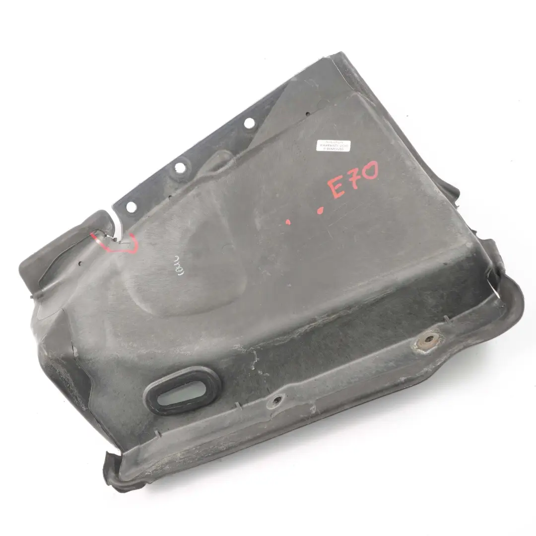 Enjoliveur passage roue avant gauche Piece supplementaire 7161745 pour BMW X5 E70 à propos du numéro de pièce 7325401 BMW X5 E70 Enjoliveur passage roue avant gauche Piece supplementaire 7161745 - SKU 7325401 - Numéro de pièce 7325401