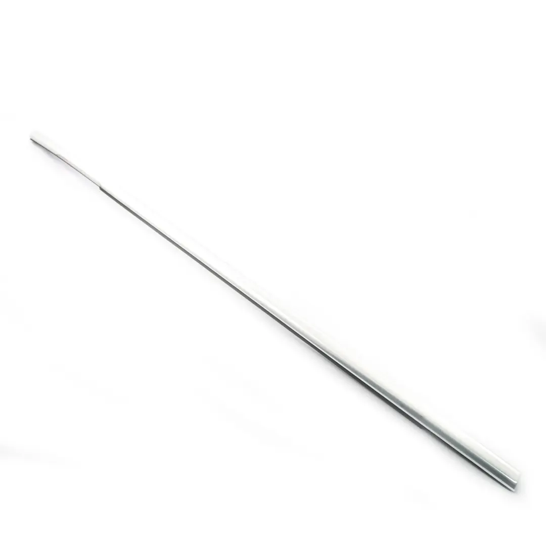 Canal Cubre Embellecedor Puerta Delantera Derecha Línea Cromada para BMW F45 F46 con número de pieza 7326140 BMW F45 F46 Canal Cubre Embellecedor Puerta Delantera Derecha Línea Cromada - SKU 7326140 - Número de pieza 7326140