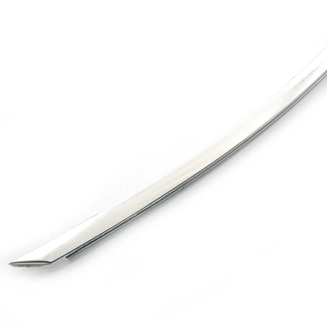 Abdeckung Fensterrahmen Äußeres Top Tür Vorne Rechts Chrome Line für BMW F45 mit Teilenummer 7326144 BMW F45 Abdeckung Fensterrahmen Äußeres Top Tür Vorne Rechts Chrome Line - SKU 7326144 - Teilenummer 7326144