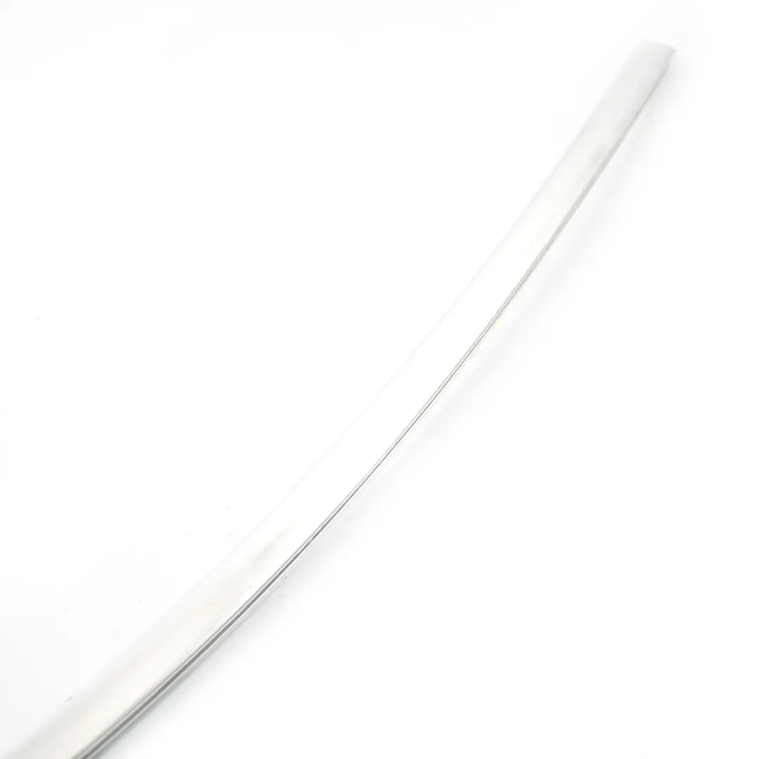 Cache Fenêtre Cadre Extérieur Porte Haut Avant Droite Ligne Chromée pour BMW F45 à propos du numéro de pièce 7326144 BMW F45 Cache Fenêtre Cadre Extérieur Porte Haut Avant Droite Ligne Chromée - SKU 7326144 - Numéro de pièce 7326144