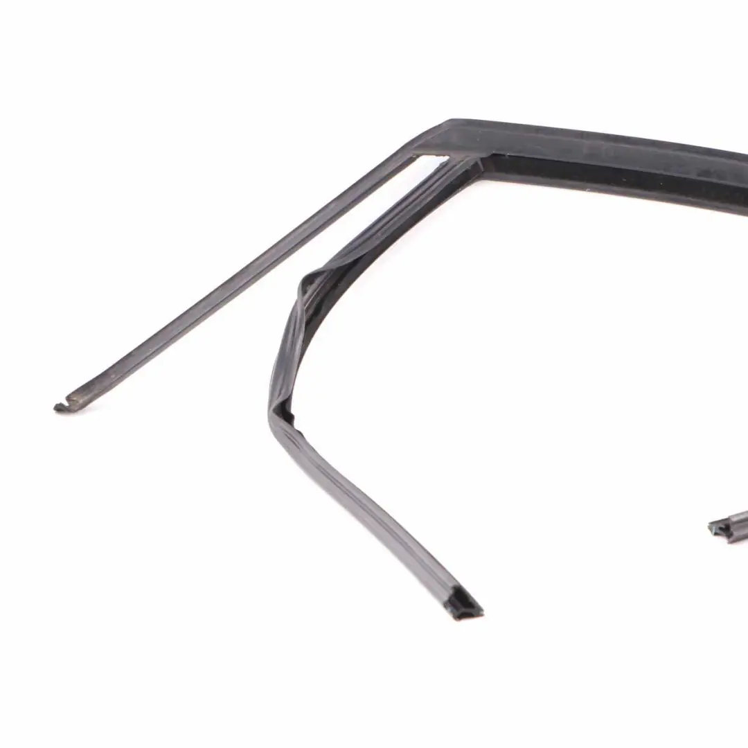 Fensterabdichtung Vordertür Links Führungsrahmen Dichtung für BMW F45 mit Teilenummer 7326147 BMW F45 Fensterabdichtung Vordertür Links Führungsrahmen Dichtung - SKU 7326147 - Teilenummer 7326147
