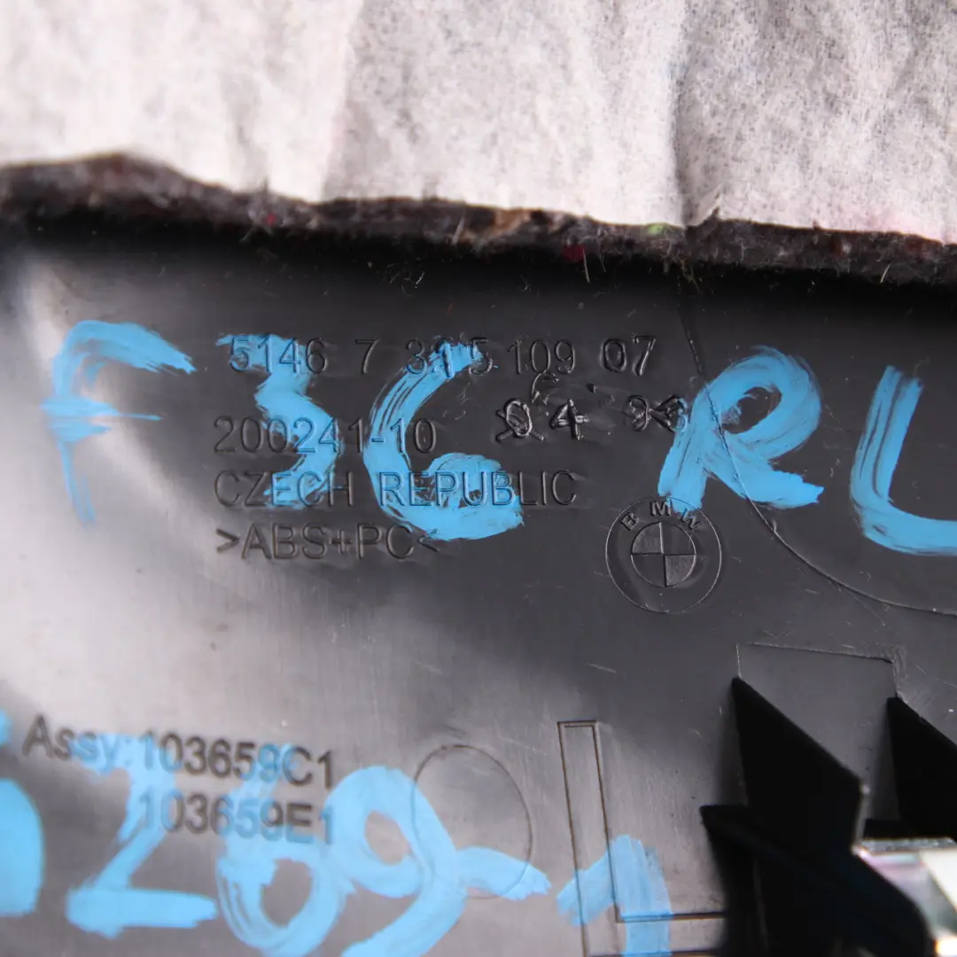 Cubre Cinturón Seguridad Trasero Izquierdo Guia Negro 7315109 para BMW F36 Gran Coupe con número de pieza 7326269 BMW F36 Gran Coupe Cubre Cinturón Seguridad Trasero Izquierdo Guia Negro 7315109 - SKU 7326269-1 - Número de pieza 7326269