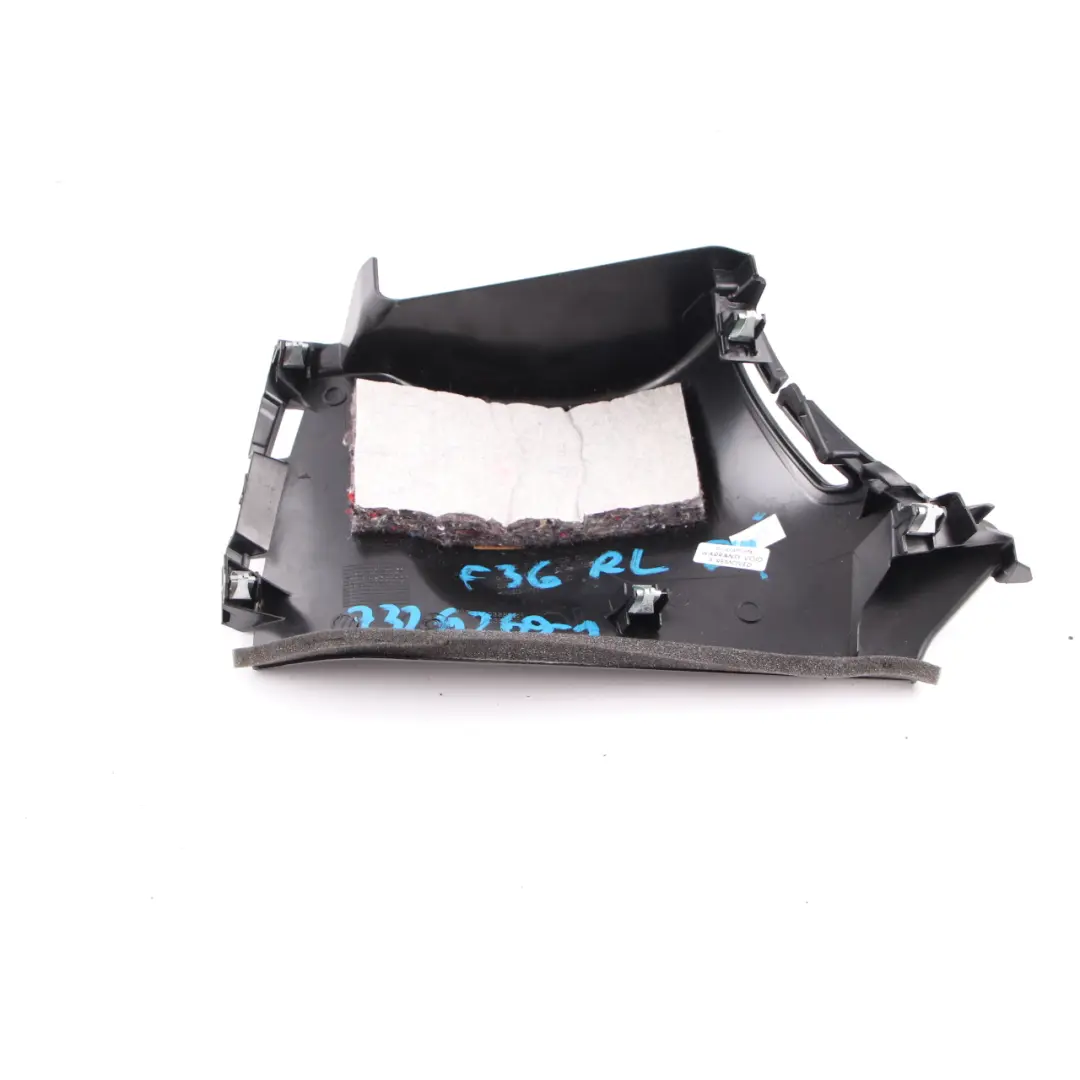 Cubre Cinturón Seguridad Trasero Izquierdo Guia Negro 7315109 para BMW F36 Gran Coupe con número de pieza 7326269 BMW F36 Gran Coupe Cubre Cinturón Seguridad Trasero Izquierdo Guia Negro 7315109 - SKU 7326269-1 - Número de pieza 7326269