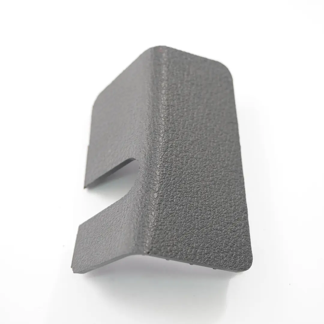 Copertura pavimento bagagliaio Colonna sinistra Panel Nero 7308703 per BMW X5 F15 con numero di parte 7326435 BMW X5 F15 Copertura pavimento bagagliaio Colonna sinistra Panel Nero 7308703 - SKU 7326435 - Numero di parte 7326435