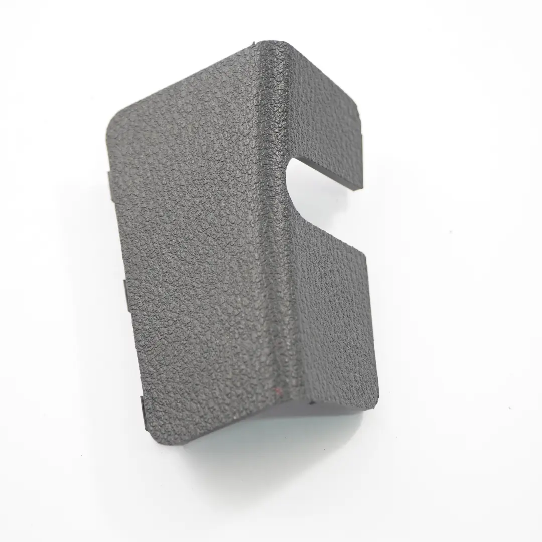 Copertura pavimento bagagliaio Colonna sinistra Panel Nero 7308703 per BMW X5 F15 con numero di parte 7326435 BMW X5 F15 Copertura pavimento bagagliaio Colonna sinistra Panel Nero 7308703 - SKU 7326435 - Numero di parte 7326435