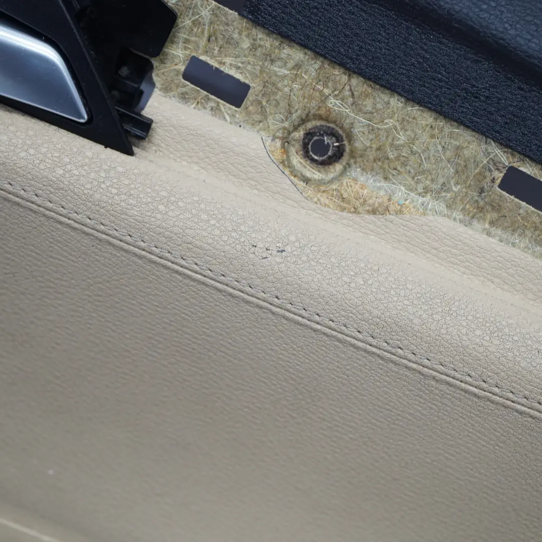 Tarjeta de Puerta Delantera Derecha Forro Cuero Nevada Savanna Beige para BMW X1 E84 con número de pieza 7327190 BMW X1 E84 Tarjeta de Puerta Delantera Derecha Forro Cuero Nevada Savanna Beige - SKU 7327190-1 - Número de pieza 7327190