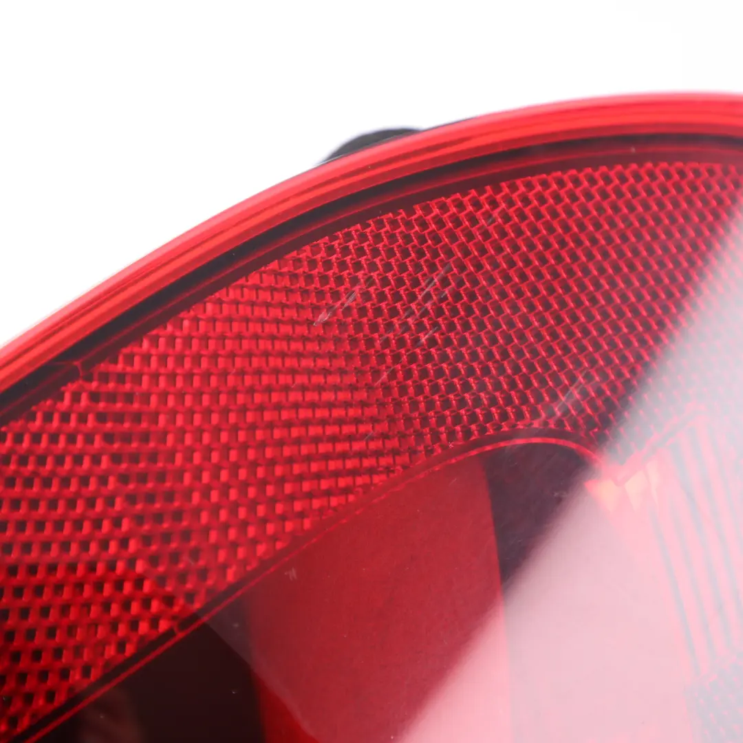 Feu Arrière Sport Taillight Tail Light Side Panel Right pour BMW E82 E88 à propos du numéro de pièce 7327276 BMW E82 E88 Feu Arrière Sport Taillight Tail Light Side Panel Right - SKU 7327276 - Numéro de pièce 7327276