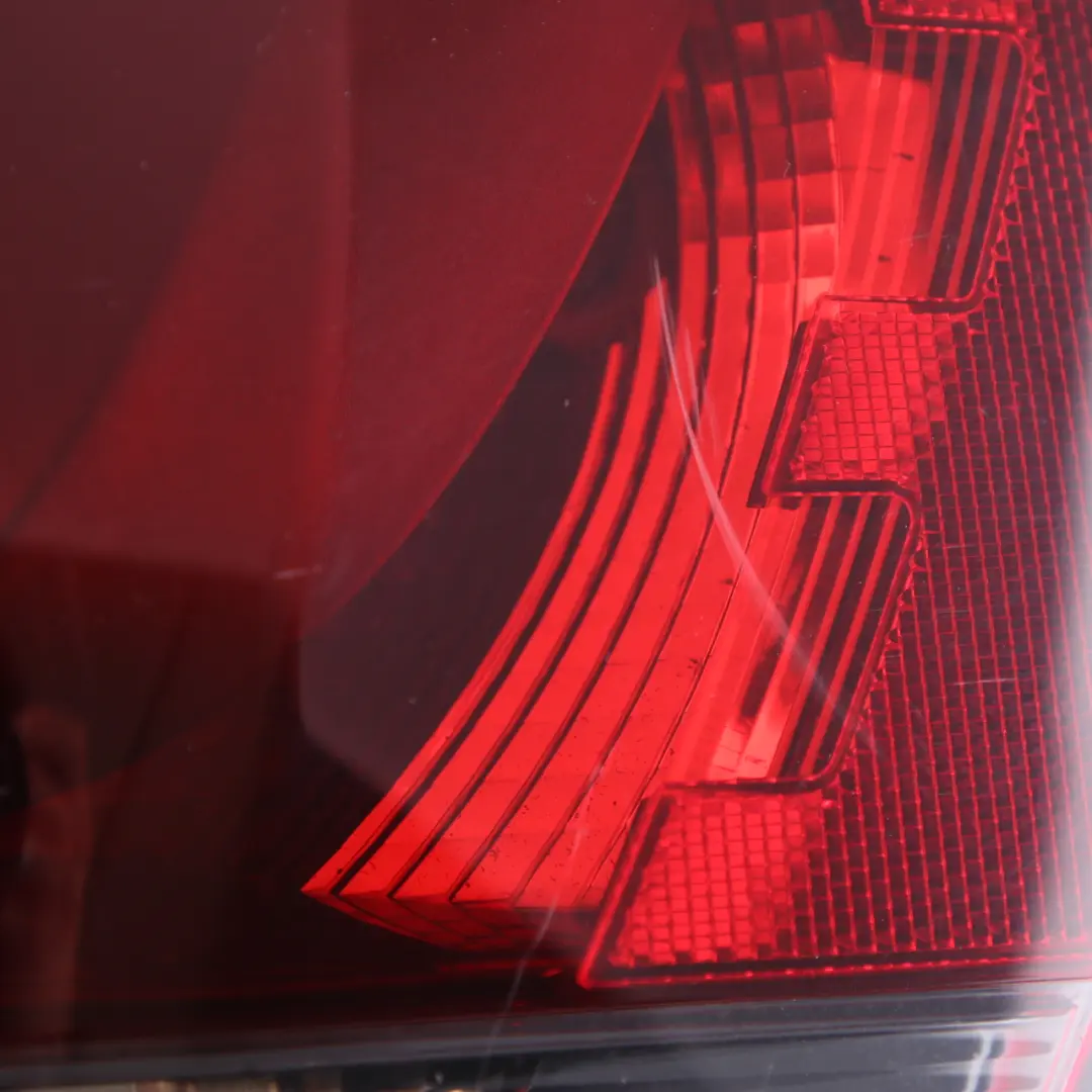 Lamp BMW E82 E88 Sport Taillight Tail Light Side Panel Right O/S to Rear with Part number 7327276 Rear Lamp BMW E82 E88 Sport Taillight Tail Light Side Panel Right O/S - SKU 7327276 - Part number 7327276