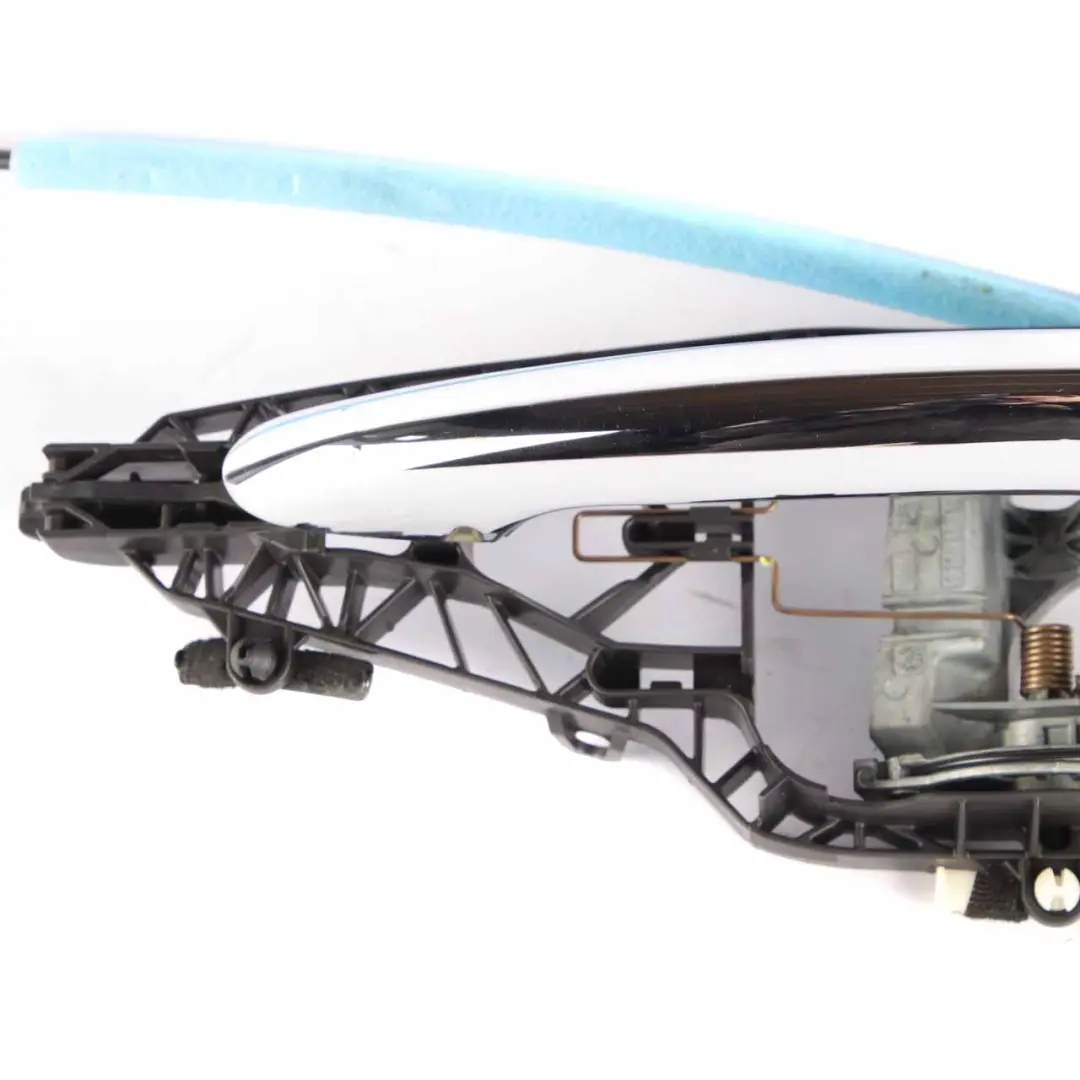 Poignée Mini F55 F56 F57 Porte extérieure avant gauche Chrome pour à propos du numéro de pièce 7327339 Poignée Mini F55 F56 F57 Porte extérieure avant gauche Chrome - SKU 7327339-1 - Numéro de pièce 7327339