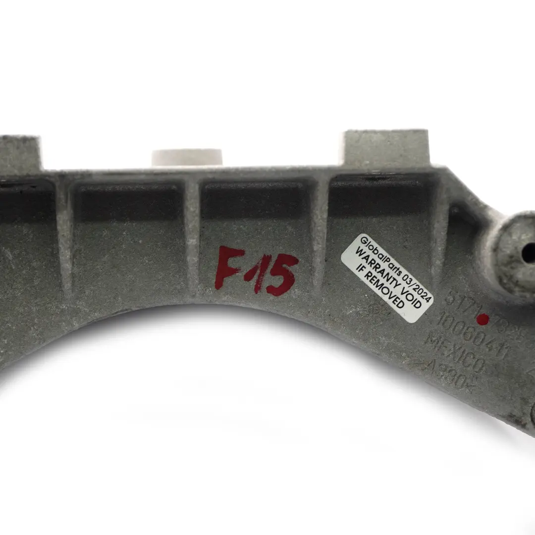 Soporte de montaje BMW X5 F15 Soporte central Bulkhead delantero para con número de pieza 7328324 Soporte de montaje BMW X5 F15 Soporte central Bulkhead delantero - SKU 7328324 - Número de pieza 7328324