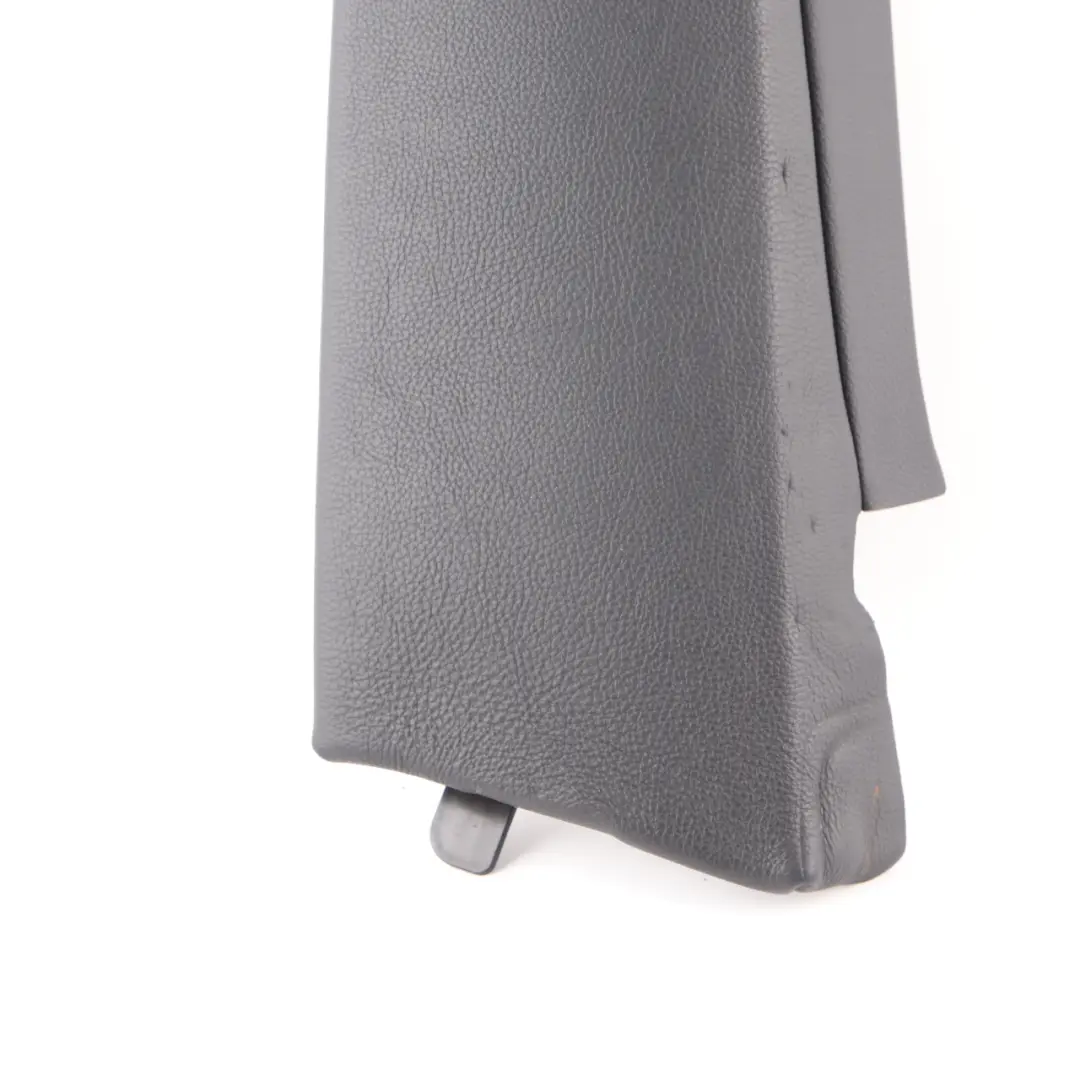 Pannello laterale sedile posteriore destro Pannello rifinitura pelle per BMW F33 con numero di parte 7328472 BMW F33 Pannello laterale sedile posteriore destro Pannello rifinitura pelle - SKU 7328472 - Numero di parte 7328472