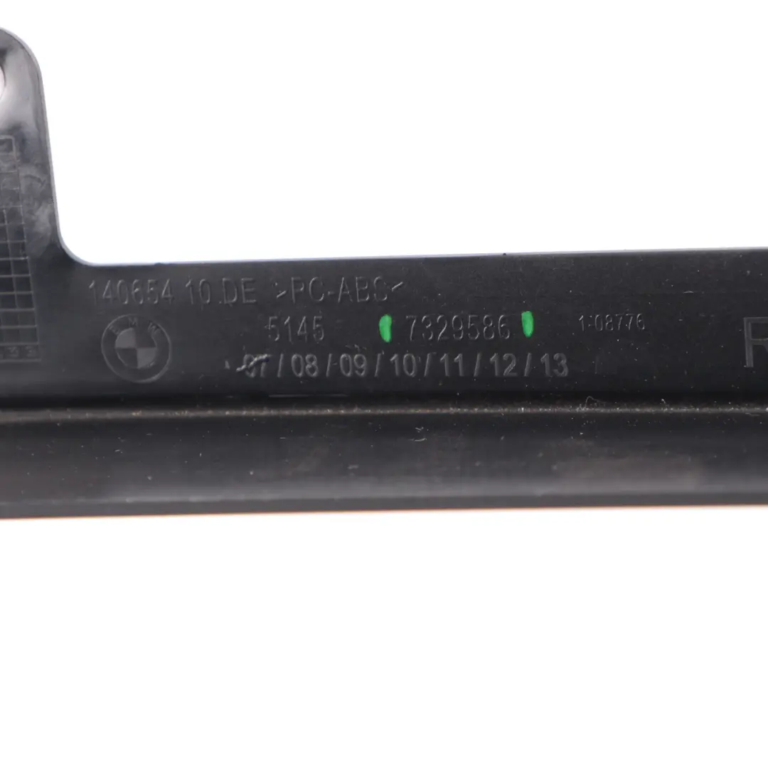  Trim BMW F46 Pillar A Interior Window Cover Frame Top Right Black - SKU 7329586 - Numéro de pièce 7373436