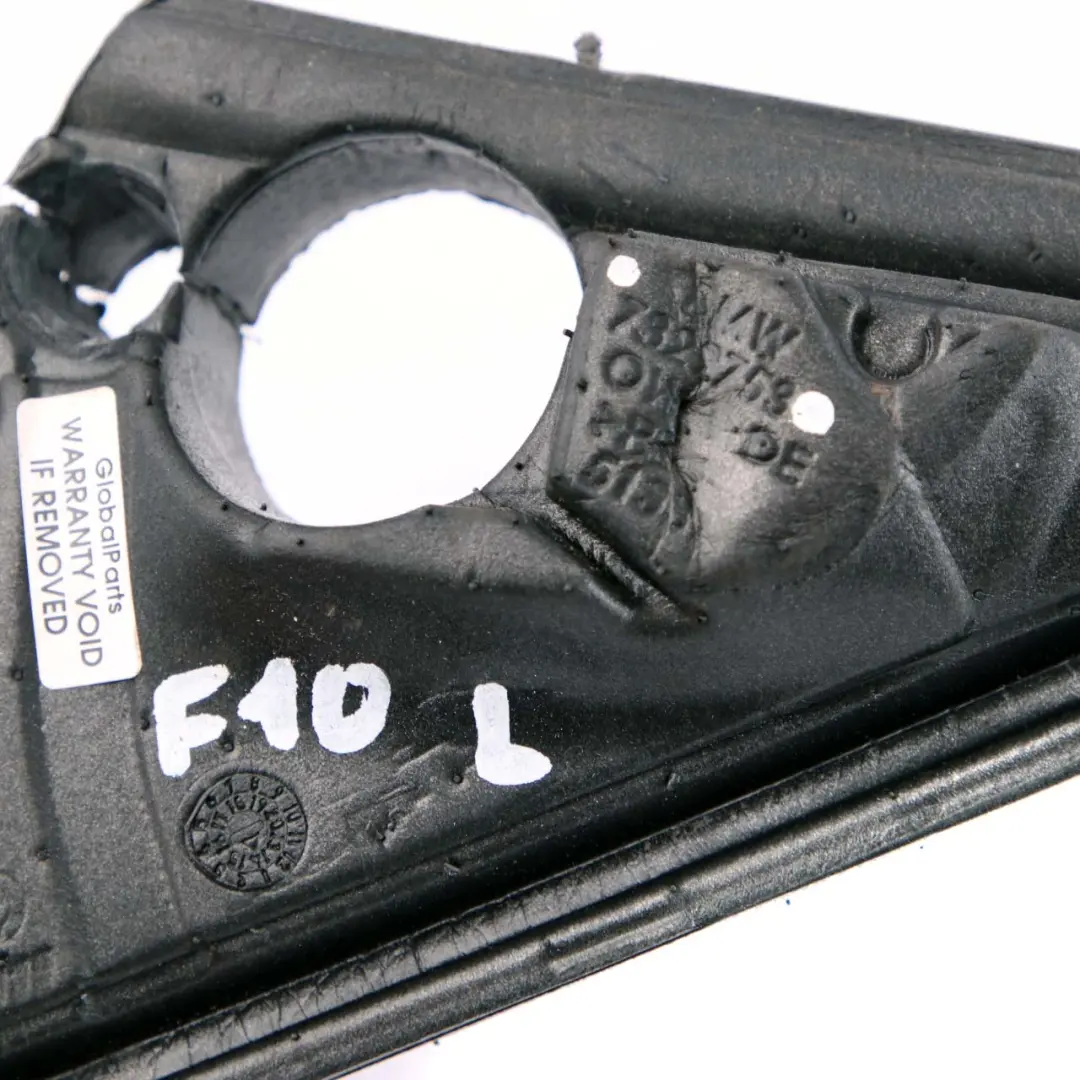 Abdichtung Spiegeldreieck Tür Vorn Innen Links für BMW 5 er F10 F11 mit Teilenummer 7329753 BMW 5 er F10 F11 Abdichtung Spiegeldreieck Tür Vorn Innen Links - SKU 7329753 - Teilenummer 7329753
