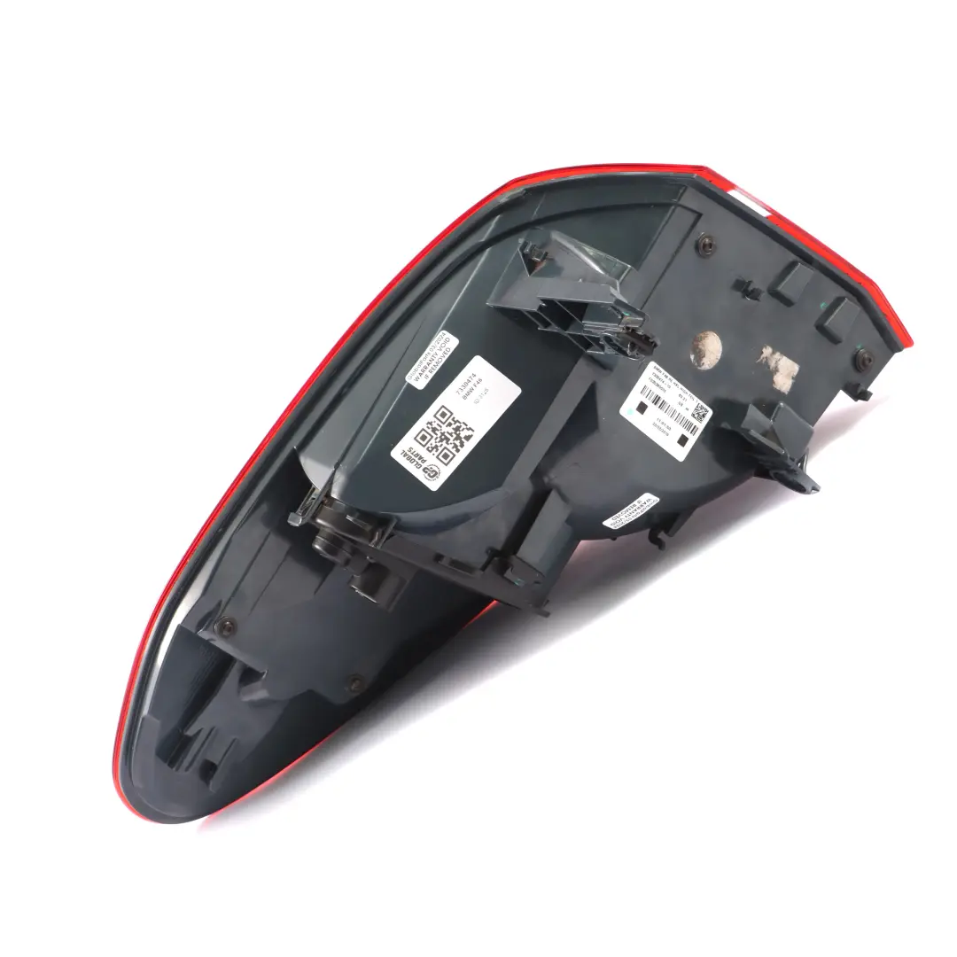 BMW F46 Fanale posteriore Pannello laterale destro Fanale posteriore - SKU 7330474 - Numero di parte 7330474