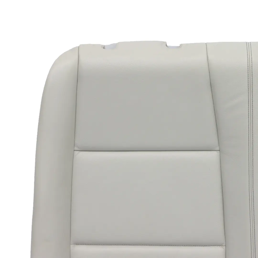 Asiento Trasero Banco Respaldo Cubierta Cuero Gris Perla para BMW E88 Convertible con número de pieza 7330542 BMW E88 Convertible Asiento Trasero Banco Respaldo Cubierta Cuero Gris Perla - SKU 7330542 - Número de pieza 7330542