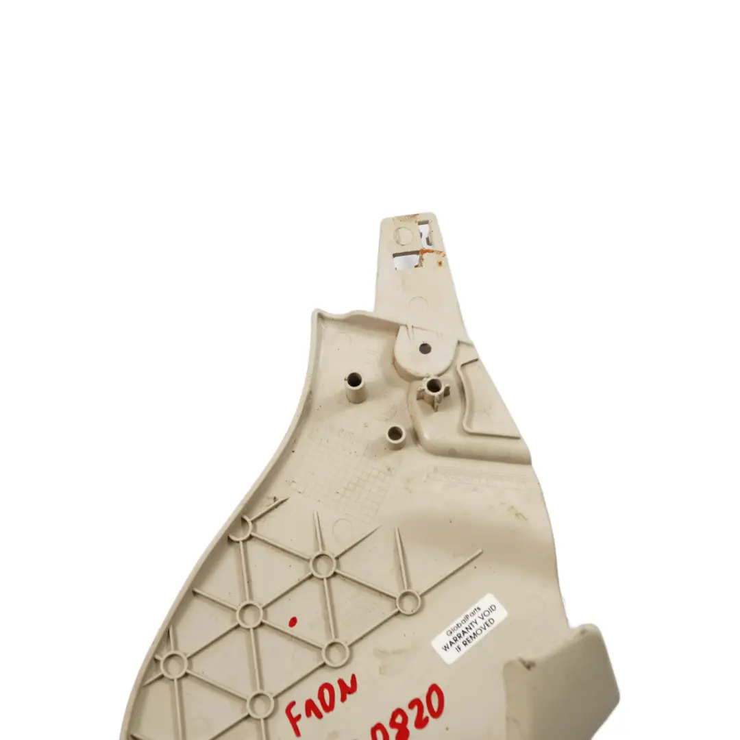 osłona fotela prawa przód 7317442 do BMW F01 F10 LCI o numerze 7330820 BMW F01 F10 LCI osłona fotela prawa przód 7317442 - SKU 7330820 - Numer Części 7330820