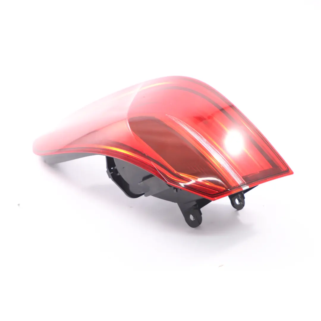 Fanale posteriore Pannello laterale destro per BMW X4 F26 con numero di parte 7331280 BMW X4 F26 Fanale posteriore Pannello laterale destro - SKU 7331280 - Numero di parte 7331280