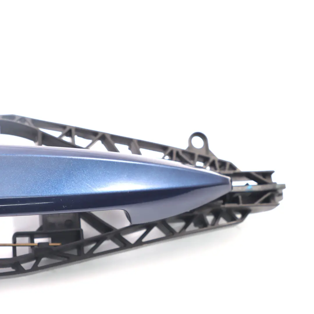 Poignée Porte Arrière Gauche Prise extérieure Mediterran Bleu - C10 pour BMW F45 à propos du numéro de pièce 7331289 BMW F45 Poignée Porte Arrière Gauche Prise extérieure Mediterran Bleu - C10 - SKU 7331289-MED - Numéro de pièce 7331289