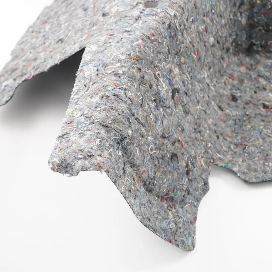 Pannello isolante per passaruota posteriore destro per BMW F48 con numero di parte 7331494 BMW F48 Pannello isolante per passaruota posteriore destro - SKU 7331494 - Numero di parte 7331494