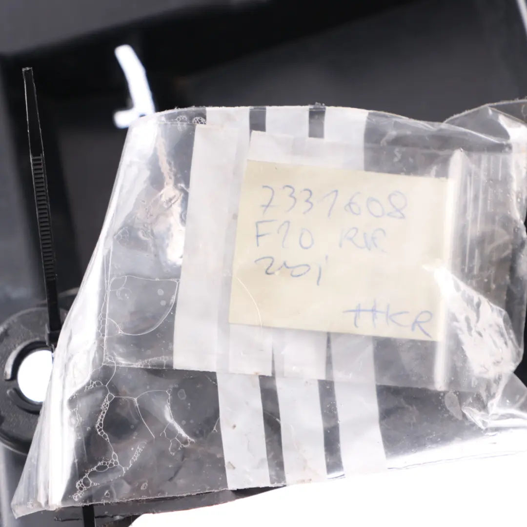 BMW F10 LCI Support de pare-chocs arrière droit - SKU 7331608 - Numéro de pièce 7331608