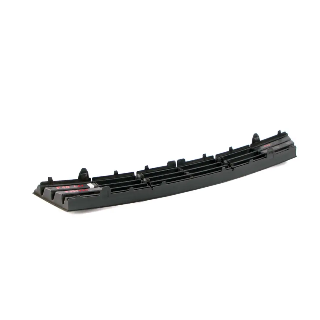 BMW F10 F11 LCI Grille D'entrée D'air Centrale Panneau Extérieur Noir - SKU 7331724 - Numéro de pièce 7331724
