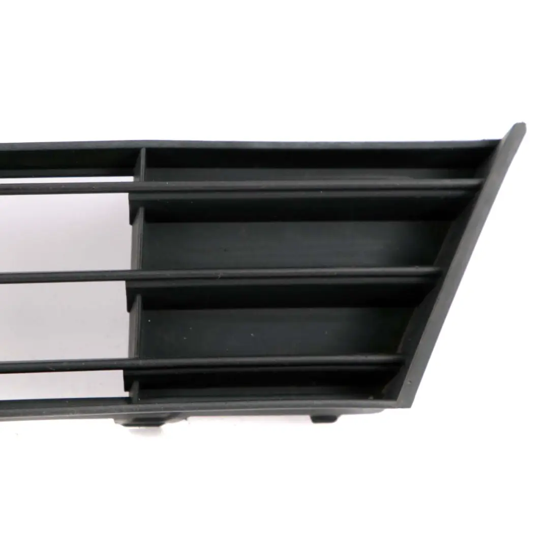 Grille Air Inlet Middle Exterior Trim Panel Black to BMW F10 F11 LCI with Part number 7331724 BMW F10 F11 LCI Grille Air Inlet Middle Exterior Trim Panel Black - SKU 7331724 - Part number 7331724