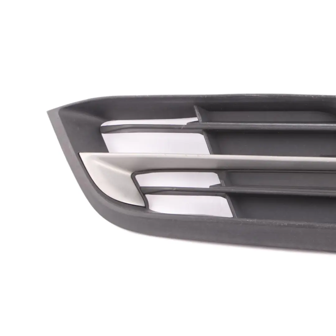 Griglia Ingresso Aria Destra Aperta Rivestimento Esterno 7331734 per BMW F10 F11 LCI con numero di parte 7331728 BMW F10 F11 LCI Griglia Ingresso Aria Destra Aperta Rivestimento Esterno 7331734 - SKU 7331728 - Numero di parte 7331728