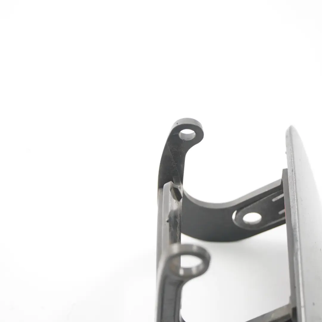 Scheinwerferwaschdüse Düsenabdeckung rechts Spacegrau - A52 für BMW F10 F11 LCI mit Teilenummer 7331754 BMW F10 F11 LCI Scheinwerferwaschdüse Düsenabdeckung rechts Spacegrau - A52 - SKU 7331754-SCG - Teilenummer 7331754