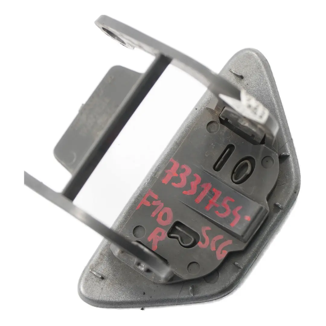 BMW F10 F11 LCI Osłona Zaślepka Spryskiwacza Prawa Spacegrau - A52 - SKU 7331754-SCG - Numer Części 7331754