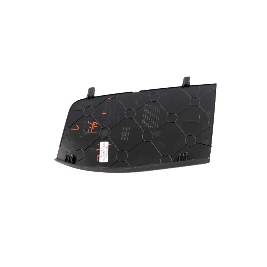 Couvercle de Coffre arrière gauche Couvercle de hayon noir pour BMW F45 à propos du numéro de pièce 7332355 BMW F45 Couvercle de Coffre arrière gauche Couvercle de hayon noir - SKU 7332355 - Numéro de pièce 7332355