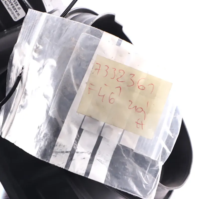 BMW F46 Pokrywa Obudowa Klapki Wlewu Paliwa Zbiornika - SKU 7332361-1 - Numer Części 7332361