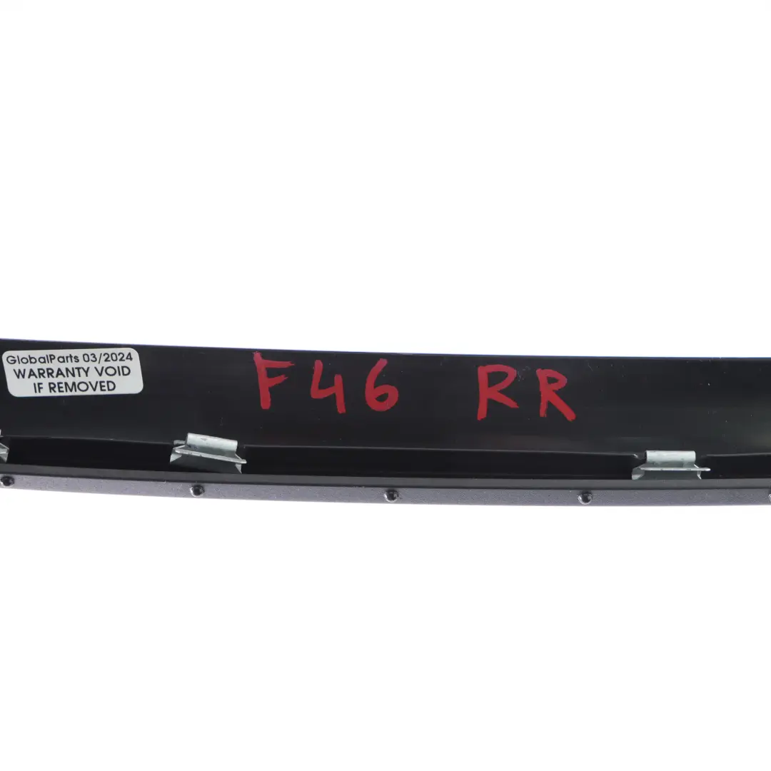 BMW F46 Osłona Rama Szyby Drzwi Prawy Tył - SKU 7332984 - Numer Części 7332984