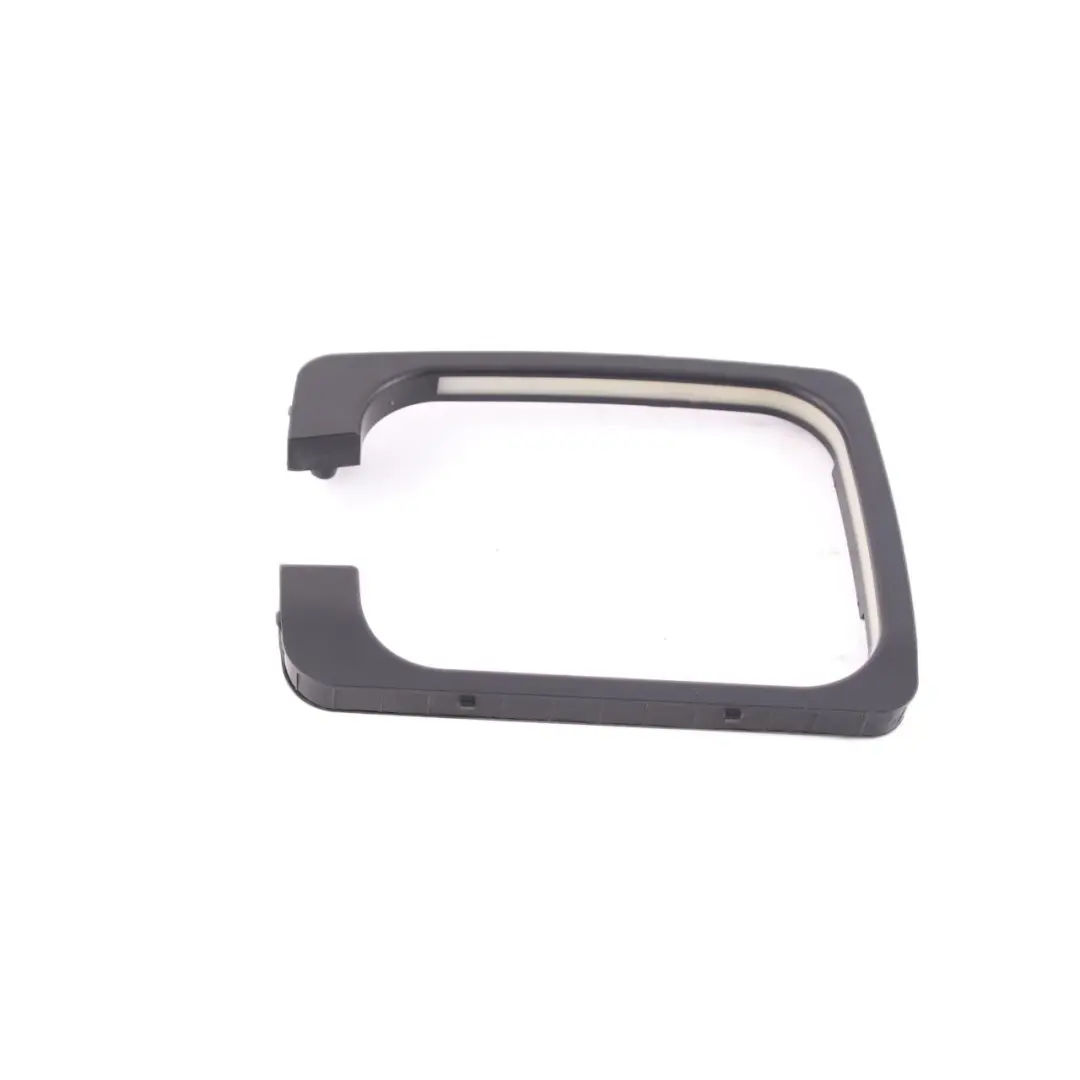 Charging Lamp BMW i3 I01 Hybrid Electric Trim Flap Light Port Socket to with Part number 7334639 Charging Lamp BMW i3 I01 Hybrid Electric Trim Flap Light Port Socket - SKU 7334639 - Part number 7334639