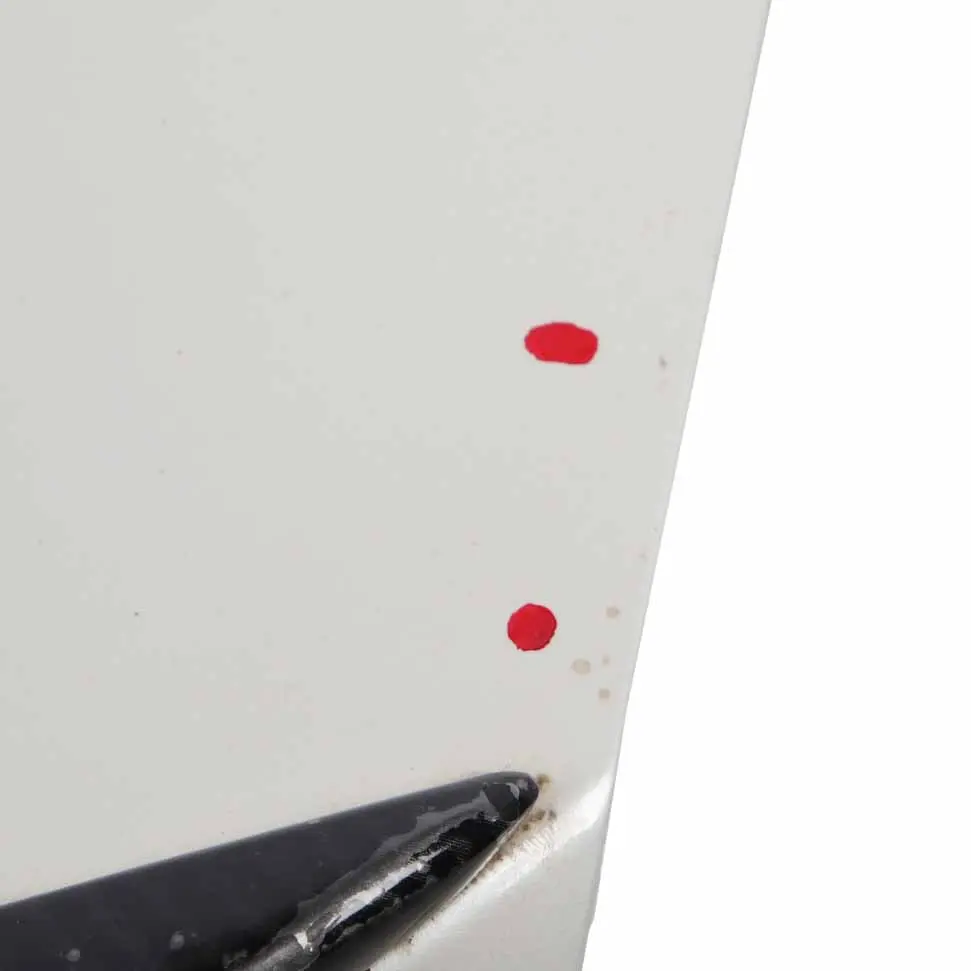 Boot Trunk Lid BMW F22 F87 M2 Rear Tailgate Mineralweiss Mineral White - A96 to with Part number 7335376 Boot Trunk Lid BMW F22 F87 M2 Rear Tailgate Mineralweiss Mineral White - A96 - SKU 7335376-MW - Part number 7335376